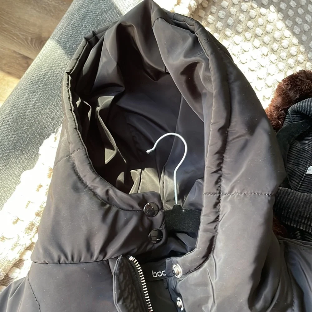 Puff Jacket - Picture 3 of 4